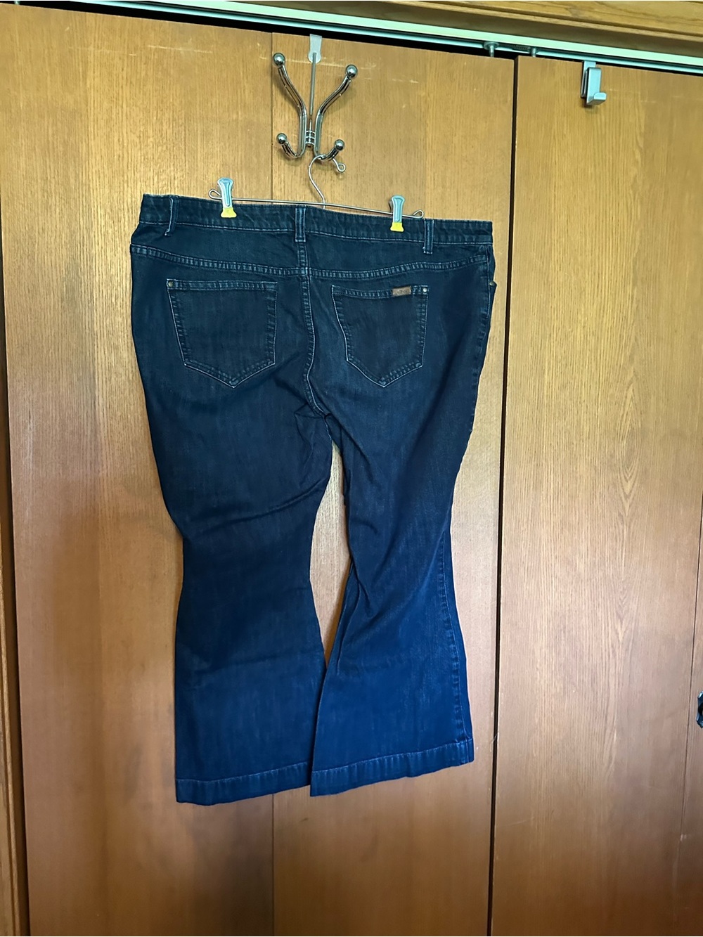Eshakti custom dark wash flare leg jeans A000